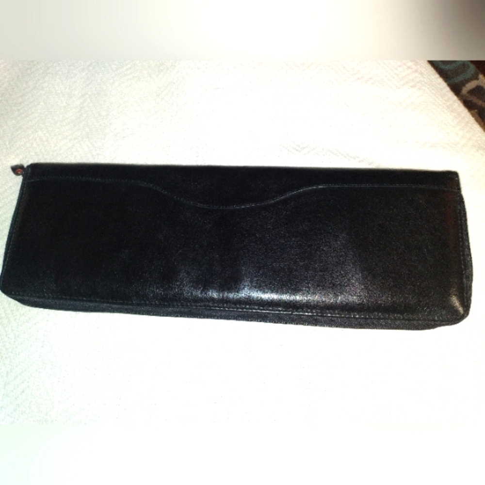 Winn International black leather travel tie case